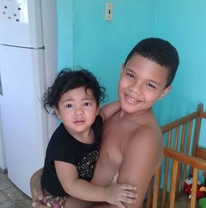 Meet your Posher, Yesi